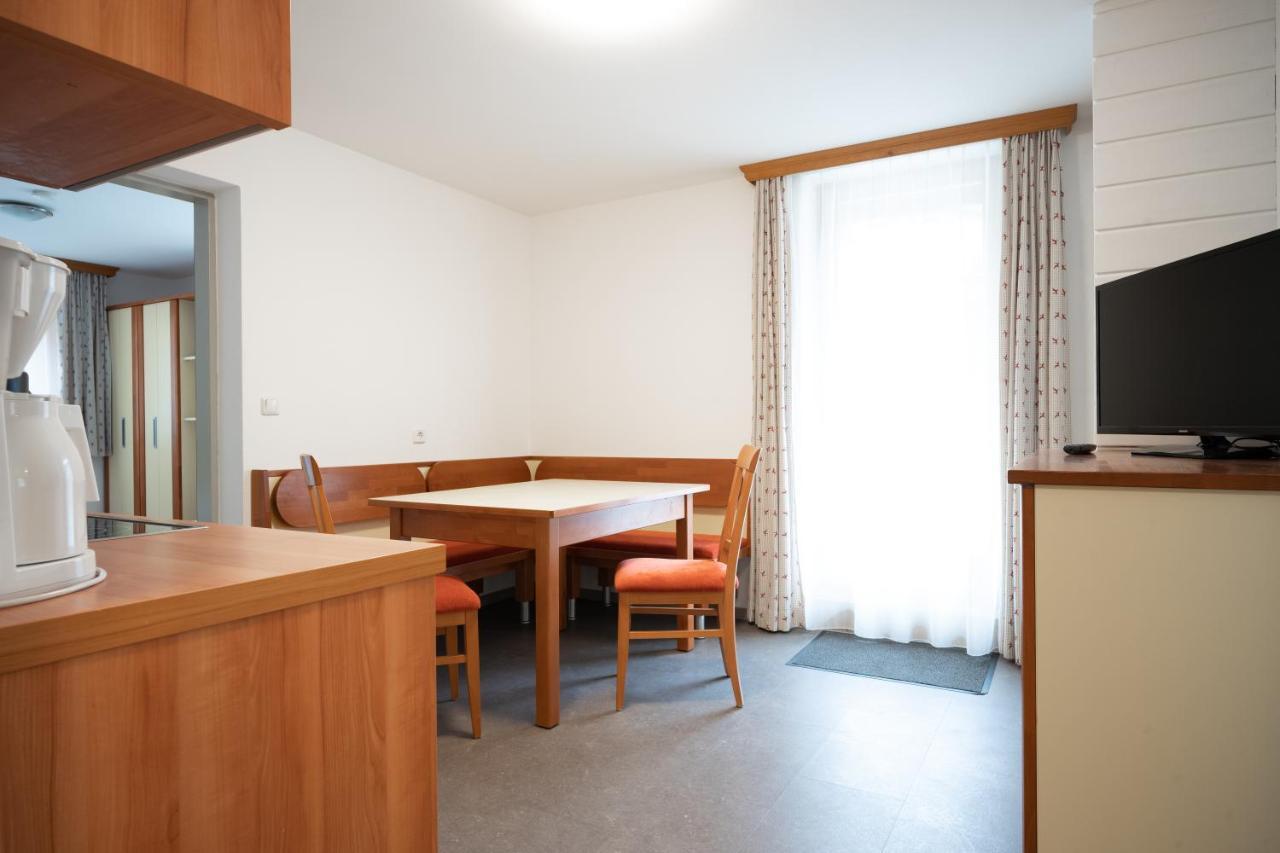 Seilergasse Apartments By We Rent, Summercard Included 젤암제 외부 사진